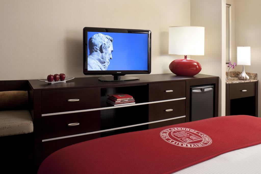เดอะ สแตตเลอร์ โฮเต็ล แอท คอร์แนล ยูนิเวอร์ซิตี้ Hotel อิทากา ภายนอก รูปภาพ